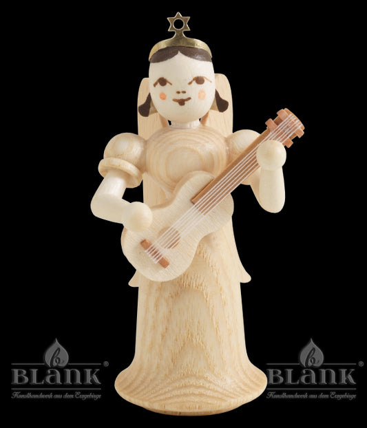 Langrockengel mit Gitarre