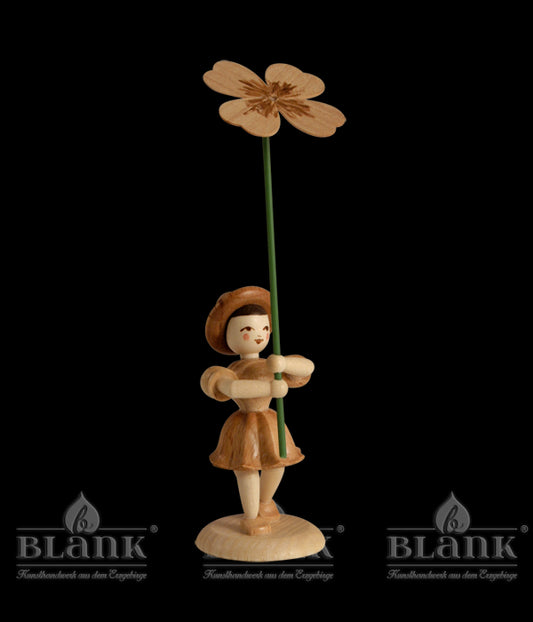 Blumenkind mit Klee