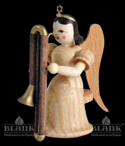 Langrockengel mit Kontrafagott, sitzend