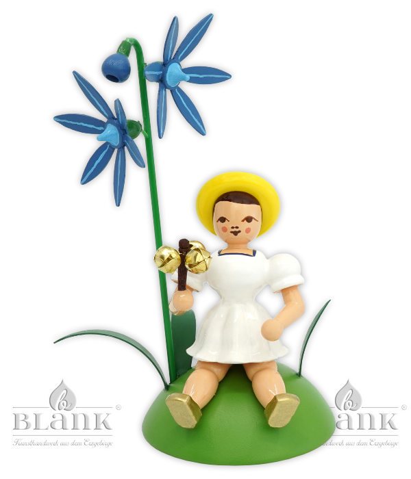 Blumenkind mit Blaustern und Schellenstab, sitzend