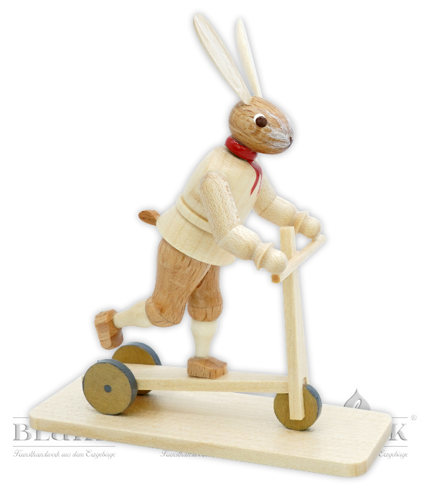 Osterhase mit Roller